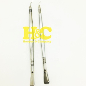 เครื่องมือแยกขนตาและยกขนตาแบบใหม่ ทำจากสแตนเลสสีเงิน พร้อมร่องสำหรับขนตาซ้าย ใช้สำหรับต่อขนตา เป็นมิตรต่อสิ่งแวดล้อม  สามารถปรับแต่งได้ - Product Image 6