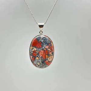 Pendentif ovale élégant vintage en jaspe, fait main, en argent sterling 925, pierre précieuse naturelle, collier artisanal, design unique - Product Image 1