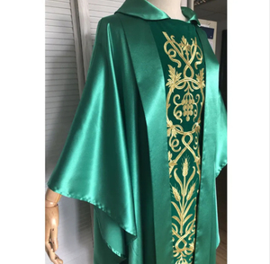 Casulla Dorada para Sacerdote Católico con Estola, Hecha a Medida, de Alta Calidad, Nuevo Diseño, Túnica Bordada - Product Image 3