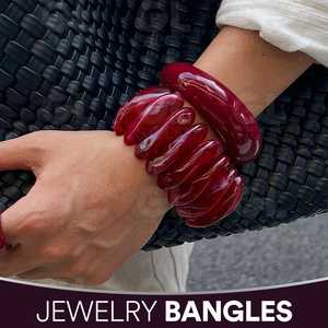 Artistic Acrylic Resin Unisex Round Shape Casting Technique Jewelry Bangles Fashion Statement Bracelets Red Color - Product Image 4