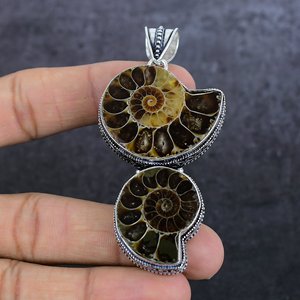 Colgante de Concha de Amonita Natural con Baño de Plata Antigua, Estilo Bohemio, Joyería Vintage, Amuleto Unisex, Regalo para Esposa - Product Image 3