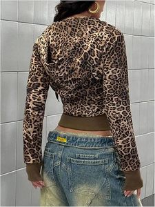 OEM ODM Men's Cropped Hoodie Eco-Friendly <b>Lined</b> Polyester/Cotton <b>Fleece</b> Hooded <b>Sweatshirt</b> Premium Streetwear Cartoon Print Loose - Product Image 3