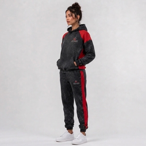 Ensemble de survêtement décontracté pour femme, effet délavé, avec sweat à capuche et pantalon assortis, conçu pour le confort et la flexibilité, OEM - Product Image 4