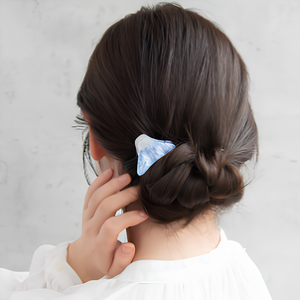 Hecho a Mano en Japón Mt. Set de 3 Accesorios para el Cabello Fuji: Coletero Acrílico y Pinzas para el Cabello para Mujer - Product Image 4