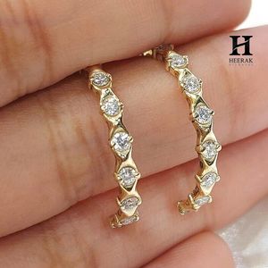 Pendientes de barra curvados de lujo con diamantes, pendientes trepadores de oreja de oro de 14K con múltiples piedras, elegantes pendientes de botón llamativos para mujer - Product Image 1