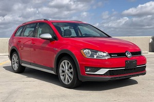 Volkswagen Golf Alltrack SE 2017 - Product Image 2