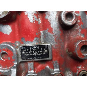 Cylindre de pompe à injection diesel Bosch d'occasion, compatible avec Bosch 0401848832 PE8P120A320LS3868, pièces détachées diesel pour véhicules. - Product Image 1