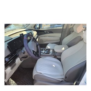 Kia Carnival 2024, Limusina de Techo Alto para 9 Pasajeros, Gasolina, Caja de Cambios Automática, Asientos de Cuero, Cámara Trasera, 7,011 km - Product Image 6