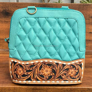 Sac à bandoulière élégant personnalisé à fermeture éclair en treillis de diamants floraux usinés à la main Sac à bandoulière de grande capacité en cuir matelassé pour femmes - Product Image 3