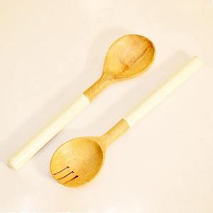 Juego de Cucharas de Resina Hechas a Mano de Alta Gama para Servir Ensaladas, Vajilla Moderna Ecológica - Product Image 5