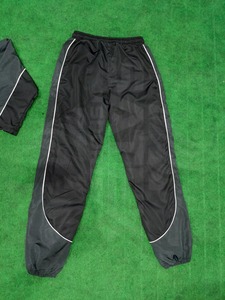 Pantalones Deportivos Personalizados con Paneles en Contraste para Hombre, Pantalones Cortavientos, Pantalones Deportivos Ligeros al por Mayor, Pantalones Deportivos Urbanos para Gimnasio - Product Image 5