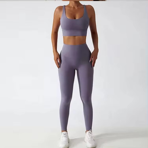 Conjuntos de Yoga para Mujer Tallas Grandes, Sujetadores Deportivos y Leggings, Material Elástico en Cuatro Direcciones de Spandex/Nylon, Ropa Deportiva Ecológica para Yoga - Product Image 6