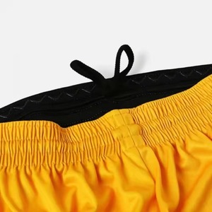 Ensemble polo et short d'uniforme pour entraîneur de football, tenue technique pour directeur de club de football, avec écusson brodé personnalisé - Product Image 4