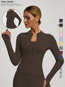 Concevez votre propre veste de yoga sur mesure respirante pour femmes grandes tailles avec logo sur le devant et tissu extensible dans quatre directions - Product Image 6