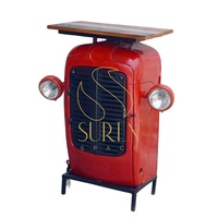 Unité de présentation de designer dernier cri artisanal Armoire de bar style tracteur Cum Console Table