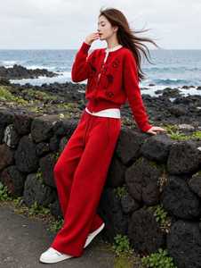 Ensemble de survêtement 2-en-1 pour femme, imprimé color block marron et blanc, col roulé zippé, manches longues, style sportif décontracté, coupe ample et légère - Product Image 5