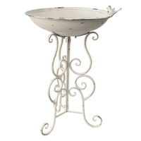 Bain d'oiseaux et mangeoire combinés en fonte blanche antique, bain d'oiseaux sur pied en métal vintage orné pour la décoration extérieure du jardin