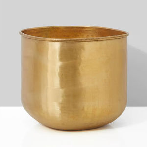 Pot de fleurs en métal finition or de luxe pour hall d'hôtel, événements de mariage et aménagement intérieur haut de gamme - Product Image 1