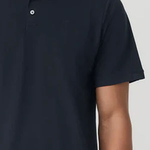 T-shirt confortable pour homme à col rabattu moderne, idéal pour le quotidien, en tissu extensible de qualité supérieure, production en gros, directement de l'usine. - Product Image 4