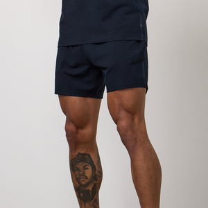 Shorts de sport décontractés personnalisables pour hommes, 100 % polyester molletonné, entrejambe de 5 pouces, couleur unie, anti-plis, service OEM - Product Image 1