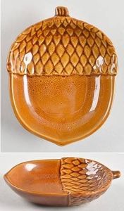 Assiette à dessert en céramique de forme irrégulière, originale, pour servir des bonbons, des collations et des apéritifs lors de fêtes et de dîners - Product Image 2