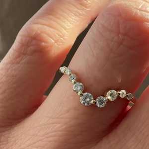 Bagues empilables ondulées en diamant de laboratoire, alliances flottantes en chevron pour femme, or massif 10k 14k 18k, 0,35 ct, clarté VS+ - Product Image 3