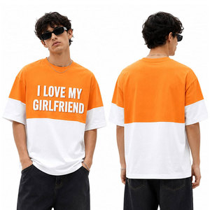 Camiseta Oversize para Hombre, Naranja y Blanca con Contraste, Manga Corta, Cuello Redondo, Diseño con Letras Estampadas, Ajuste Casual, Camiseta con Relieve - Product Image 2