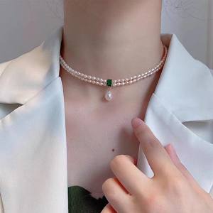 Collar de Doble Capa de Alta Calidad con Perlas de Agua Dulce y Circonita Verde, Simple, Moderno, Lujoso y con un Toque de Elegancia - Product Image 4
