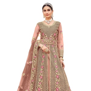 Vente en gros Filet à papillon pur avec broderie avant et arrière Codage lourd et travail de la pierre avec dupatta - Product Image 1