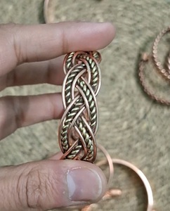 Pulsera Magnética de Cobre Sólido Biomagnético al por Mayor, Joyería de Moda con Energía y Salud - Product Image 2