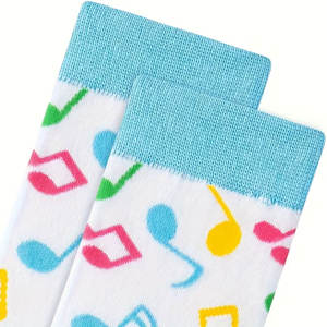 Chaussettes décontractées de style moderne, tissu extensible confortable, parfaites pour un usage quotidien, les voyages et les longues heures de tenue. - Product Image 3