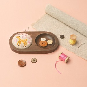 Estuche Redondo para Agujas de Bordado con Diseño de Ciervo Sika, Kit de Punto de Cruz, Manualidades Xiu, Porta Agujas de Bordado - Product Image 4