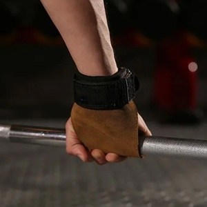 Protège-mains de musculation robustes et durables avec sangle de poignet - Product Image 6