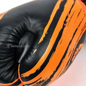 Gants de boxe Twins personnalisés, dernier modèle, haute qualité, cuir de vachette véritable, pour entraînement et sparring. - Product Image 4