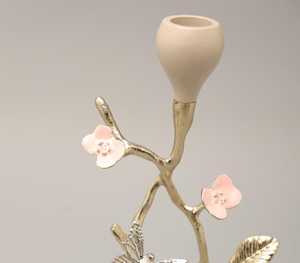 Élégant porte-bougie beige sable avec motif floral pour la décoration de mariage et de la maison - Product Image 6