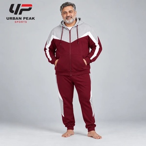 Nuevo Chándal Deportivo para Hombre, Hecho con Tela Resistente, Ofrece un Ajuste Cómodo y una Sensación Ligera, Chándal para Actividades Diarias - Product Image 1