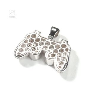 Pendentif Manette de Jeu Hip Hop Iced Out Personnalisé avec Diamant de Laboratoire Véritable, en Argent Sterling Plaqué Or Jaune, Collier Breloque Gaming Bling - Product Image 5