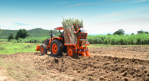 Tractor Kubota M108 de 108 CV, 4x4, Diésel, Potente, Nuevo, con Caja de Cambios de Alta Eficiencia para Tareas Agrícolas Pesadas - Product Image 6