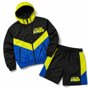 Ensemble coupe-vent personnalisable pour homme : sweat à capuche et short, poids lourd, deux pièces, poches, respirant, coupe-vent, logo personnalisable - Product Image 1