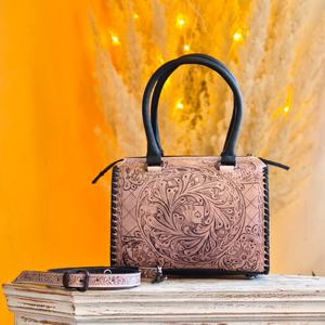 Bolso de hombro portátil de cuero genuino ligero Venus Leathers para mujer y niña, con estampado de letras, de poliéster, tipo lona de viaje - Product Image 1