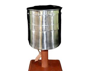 หมวกกันน็อกยุคกลางพร้อมไม้กางเขนทองเหลืองแบบอ่อนหมวกกันน็อกขัดเงาสวยงามสำหรับการสร้างประวัติศาสตร์ขึ้นใหม่และคอสเพลย์เกราะ - Product Image 4