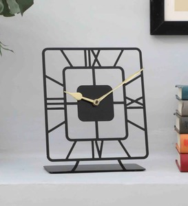 Horloge de bureau carrée moderne en bois, mouvement mécanique, sonnerie horaire, affichage à aiguilles, finition dorée, design géométrique minimaliste - Product Image 4