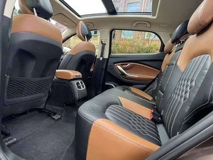 Southeast DX7 2015 1.5T Manual Tipo Elite Buen Precio Hecho en China Interiores Personalizables para la Vida Urbana - Product Image 4