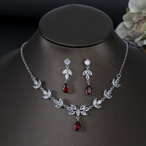 Collar con Colgante de Cristal con Forma de Flor Romántica, Corte Esmeralda, Moissanita, Joyería de Boda Unisex, AMBER JEWELS T-2333, Minimalista, Plata 925 - Product Image 4