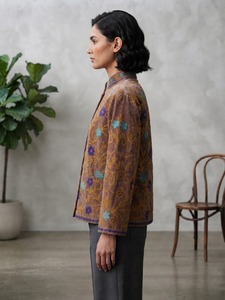 Veste en velours Suzani marron traditionnelle pour femmes, broderie florale colorée faite à la main, style bohème, vente en gros, vêtements d'extérieur tendance - Product Image 3