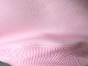 Sudadera DEEZEE PINK con cuello alto, 100% BLANCA, con apliques bordados, cuello ancho, hilos finos. - Product Image 5