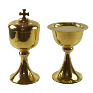 Cáliz y Ciborio para Sacerdotes de la Iglesia Católica Cristiana con Acabado de Latón Pulido, Artículos Religiosos, Aspecto Simple y Elegante - Product Image 5