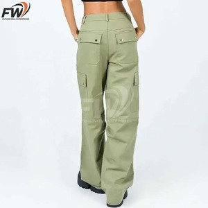 Pantalones Cargo de Color Único con Malla Interior, con Logotipo Personalizado, al Mejor Precio al por Mayor - Product Image 5