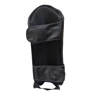 Espinilleras Protectoras de Fútbol con Logotipo Personalizado, Espinilleras de Entrenamiento de Kickboxing, Espinilleras de Artes Marciales de Alta Elasticidad - Product Image 3