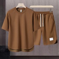 Ensemble décontracté d'été pour homme, style japonais, respirant, en tissu gaufré 70 % polyester et coton, grandes tailles, personnalisable en usine (OEM)